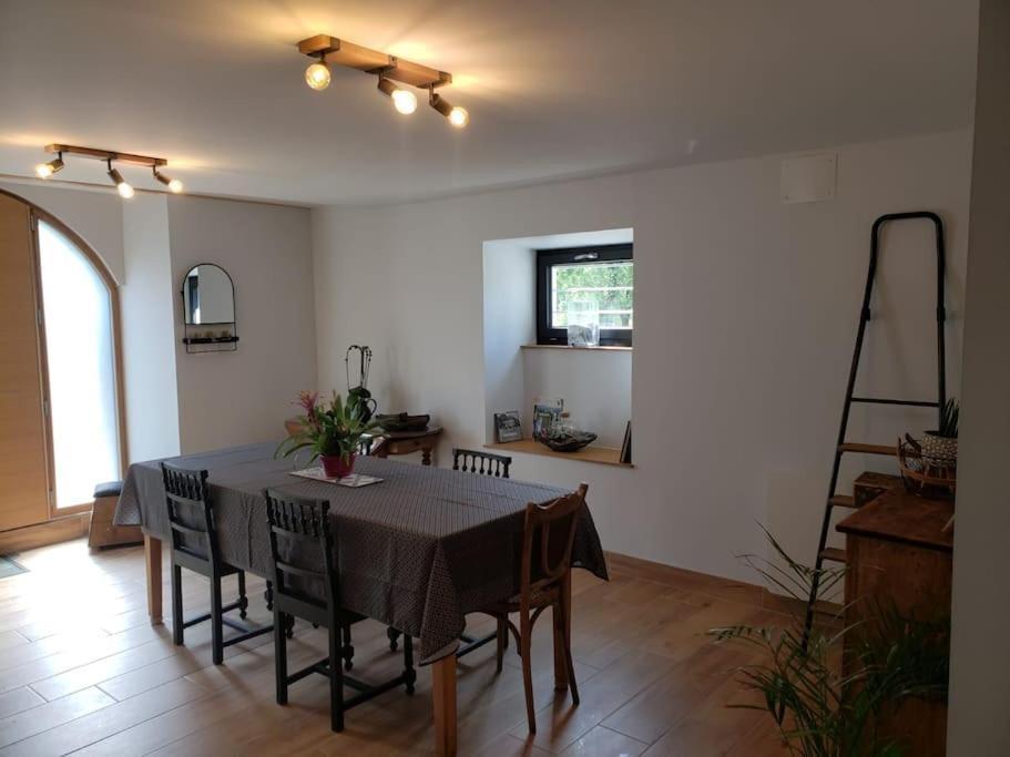 L'Atelier De Jean Villa Velzic Eksteriør bilde